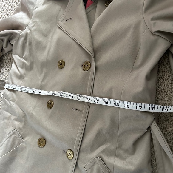 Authentic Coach 100 percent cotton beige trench coat - Picture 11 of 14